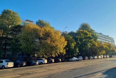 Apartament cu 2 camere semidecomandat în 1 Mai - 16