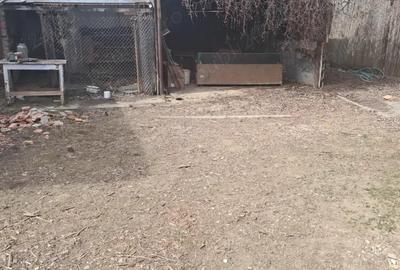 Casa de vinzare cu teren de 2636 mp ieftina la Gherghita pozitie excelenta pentru vila - 2