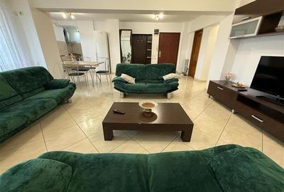 Ultracentral 3 camere decomandate etaj 2! - 2