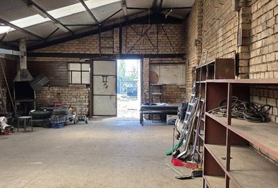 Spațiu industrial, de 290 mp, în Industriilor - 2