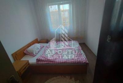 Apartament cu 4 camere, etaj intermediar, zona Dacia - 4