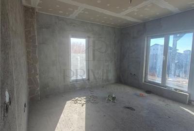 Casă cu 3 camere în Moșnița Veche - 17