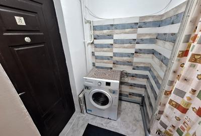 Garsonieră decomandată în UMT - 5