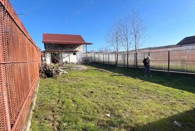 Casă cu 2 camere cu Teren 600 Mp în Central - 3