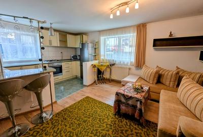 2 Camere, Buna Ziua, Lidl, Grand Hotel Italia, Lidl, 18 Gym, Mol, OMV 2 Camere, Buna Ziua, Lidl, Grand Hotel Italia, Lidl, 18 Gym, Mol, OMV - 1