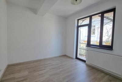 Birou, de 70 mp, în Unirii - 3