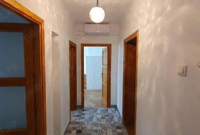 Apartament cu 2 camere decomandat, mobilat în Văcăresti - 3