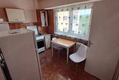 Apartament 2 camere decomandate, etaj 3 in zona Iulius Mall - 3