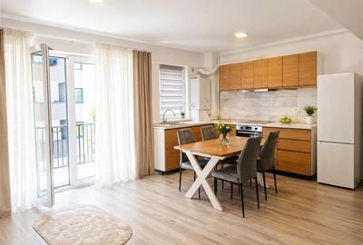 Apartament cu 2 camere semidecomandat, mobilat în Tractorul - 17