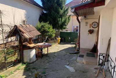 Casă cu 3 camere cu Teren 439 Mp în Central - 10