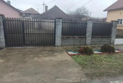 Casă cu 2 camere cu Teren 330 Mp în Sud - 19