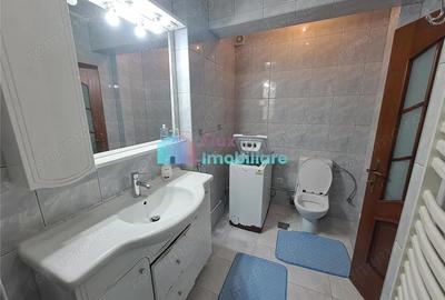 Apartament cu 4 camere decomandat în George Enescu - 6