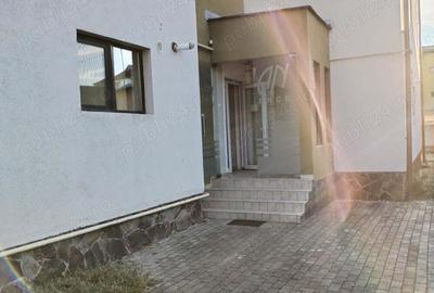 Vand apartament cu 2camere - 2