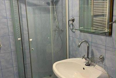 Apartament cu 2 camere decomandat în Păcii - 3