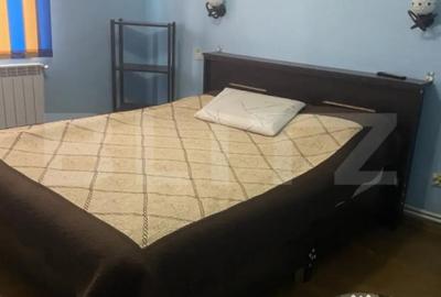 Casă cu 4 camere cu Teren 750 Mp în Central - 1