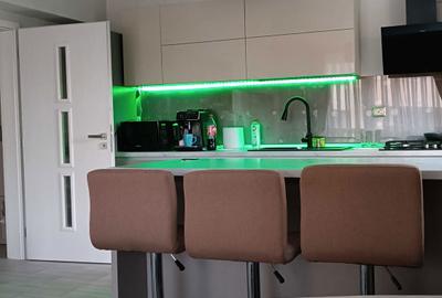 Apartament cu 3 camere decomandat în Central - 4