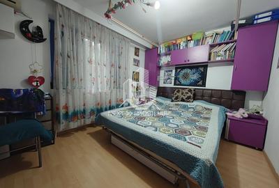 Apartament cu 2 camere semidecomandat, mobilat în Central - 11