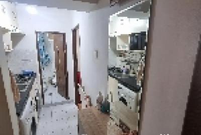 Apartament cu 2 camere decomandat în Rahova - 3