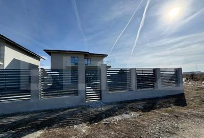 Casă cu 3 camere cu Teren 339 Mp în Central