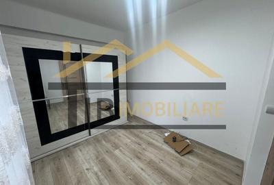 Apartament cu 2 camere decomandat în Cornișa - 3