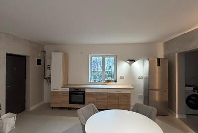 Apartament cu 2 camere semidecomandat în Florești - 3