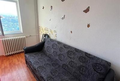 Garsoniera Piata Nicolina, baie cu dus si bucatarie in camera, langa Mathaus cu - 2