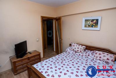 ID 3355 Apartament 3 camere de VANZARE/INCHIRIERE - 1