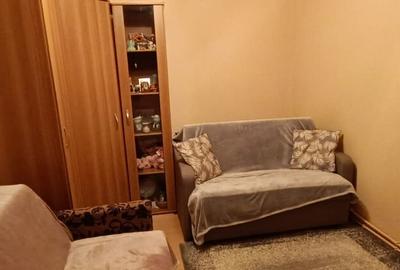 Vand Garsoniera zona Astra! aproape de pia?a Astra! - 2