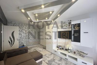Apartament cu 3 camere decomandat în Noua