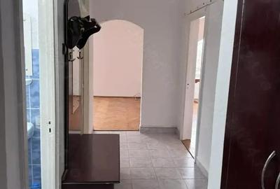 Apartament cu 3 camere decomandat în Seleuș - 1