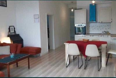 Apartament cu 3 camere decomandat în Ultracentral