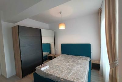 Apartament cu 3 camere decomandat în Tractorul - 6