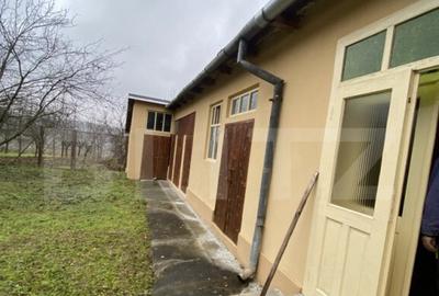 Casa cu anexe ?i 40 ari de gradina Casa cu anexe ?i 40 ari de gradina - 2