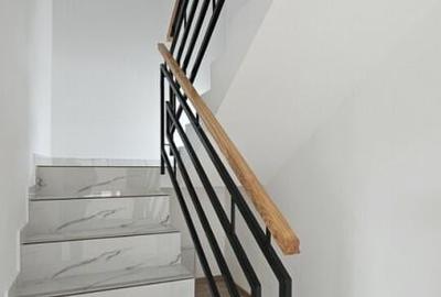 Casă cu 5 camere cu Teren 490 Mp în Păulești - 24