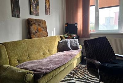 Apartament cu 4 camere decomandat în Progresul - 17