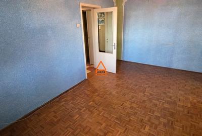 Apartament cu 2 camere semidecomandat în Tătărași