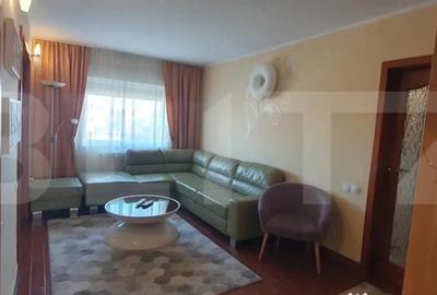 Apartament cu 3 camere semidecomandat în Girocului - 1