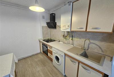 Garsoniera spatioasa de inchiriat in Racadau - 16