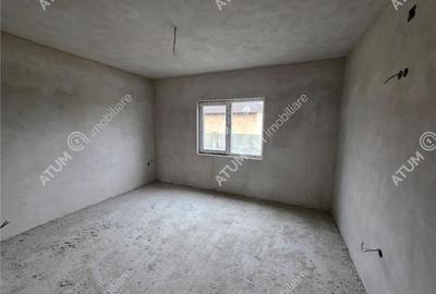 Casă individuală cu 3 camere cu Canalizare în Cristian - 8