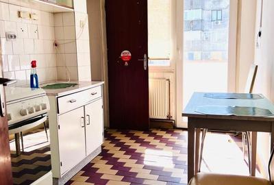 Apartament  Decomandat  2 camere cu balcon mare - Dacia - 3