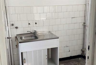 Garsonieră decomandată în Central - 6