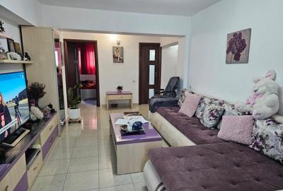 Apartament 4 camere situat in zona Tomis Nord - 2