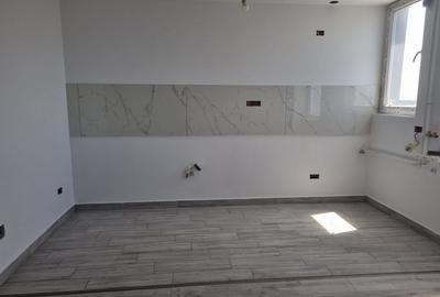 Apartament cu 3 camere semidecomandat în Central - 2