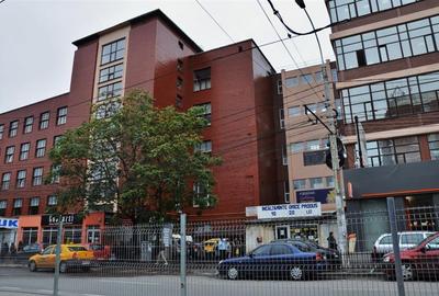 Birou, de 58 mp, în Politehnica - 20