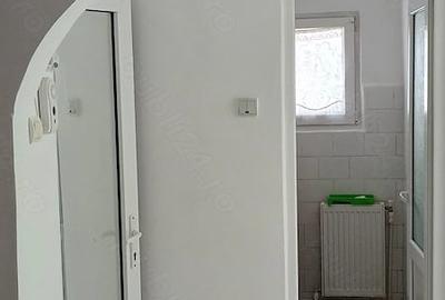 Apartament cu 2 camere decomandat în Micro 19 - 10