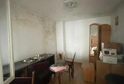 Casă cu 6 camere în Central - 8