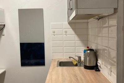 Garsoniera in zona Izvor - 2