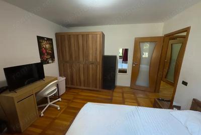 Apartament cu 2 camere decomandat în Medicină