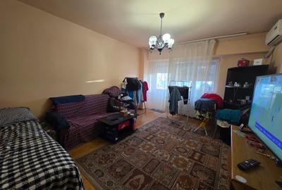 Garsoniera de vanzare in zona Piata Sudului metrou - 2