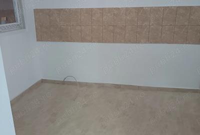 Casă cu 3 camere cu Teren 860 Mp în Pietroasele - 2